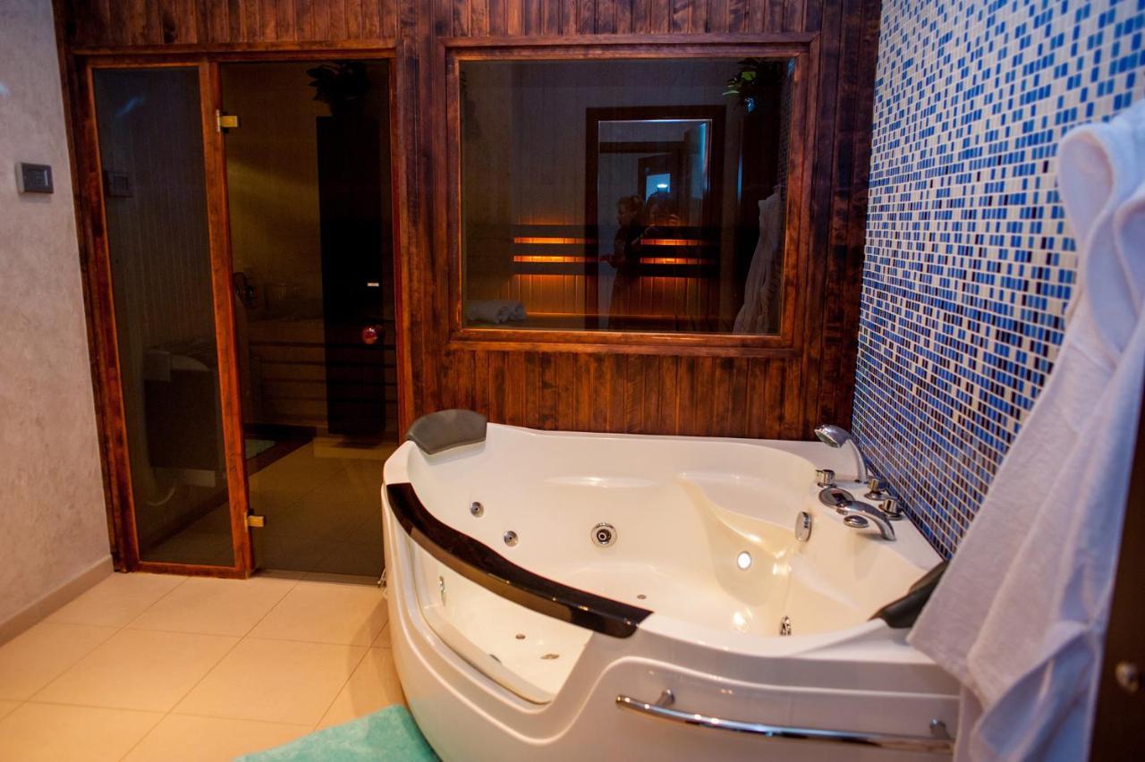 Skyhouse Riga Amazing Penthouse And Spa Екстер'єр фото